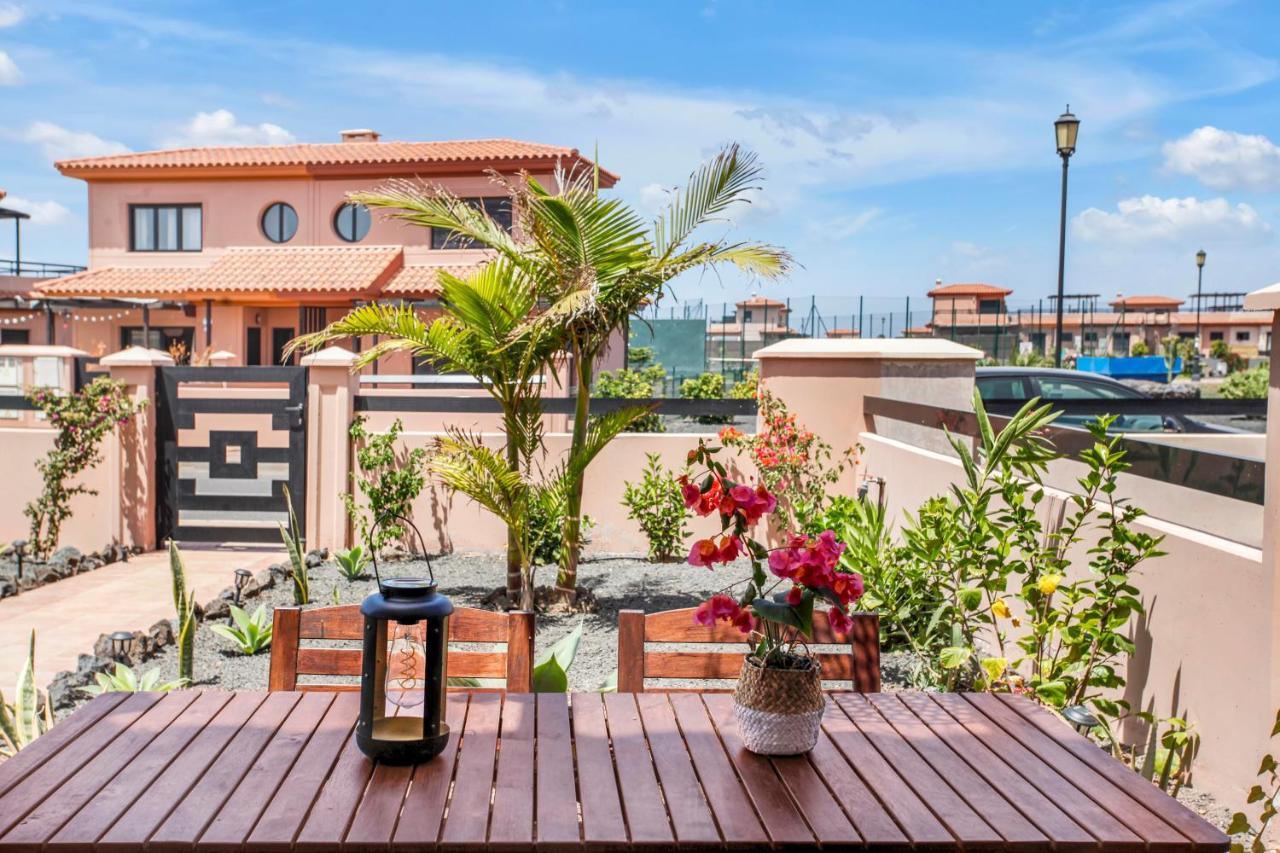 Villa Fenix - Oasis In Natural Reserve 라하레스 외부 사진