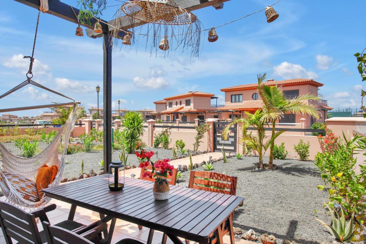 Villa Fenix - Oasis In Natural Reserve 라하레스 외부 사진